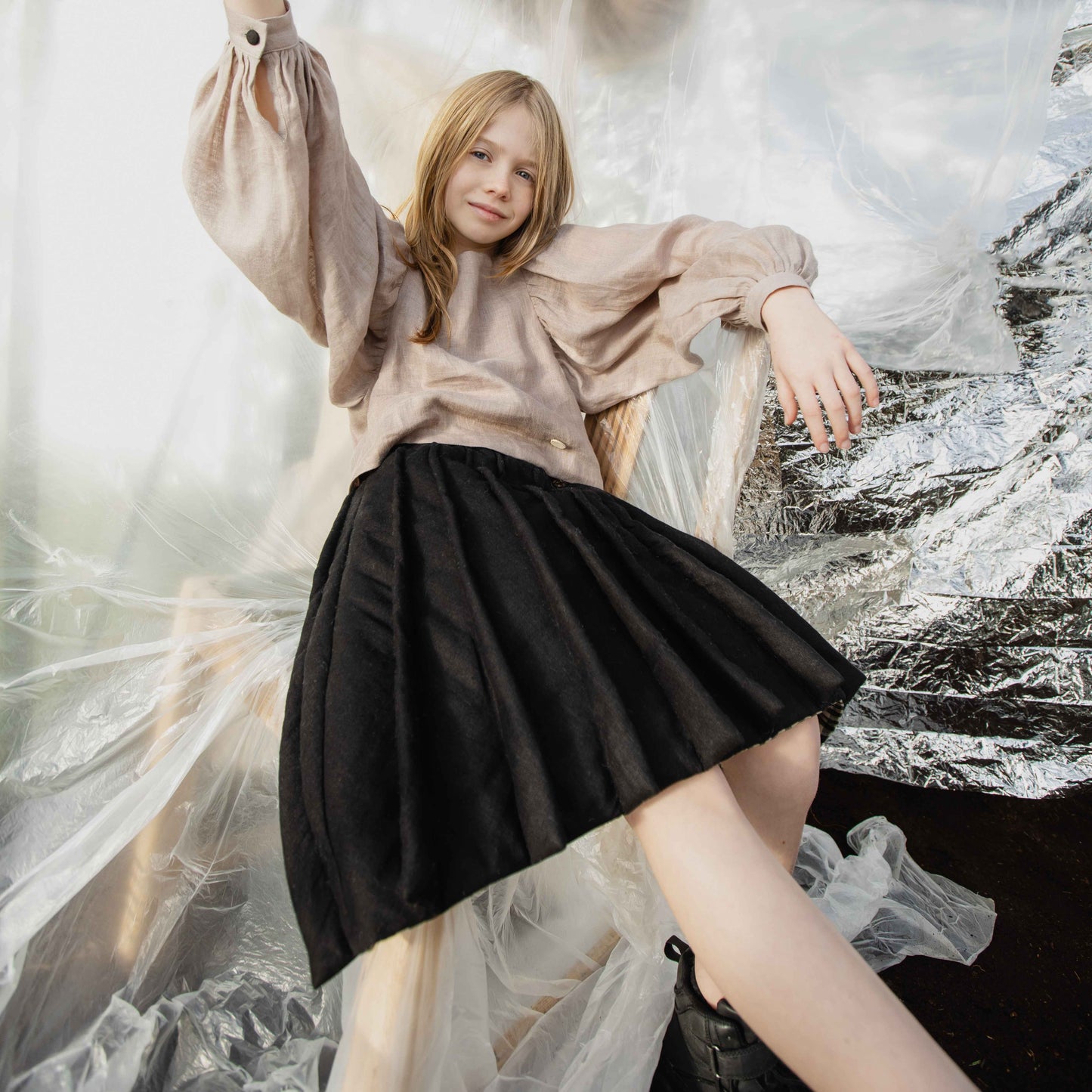 UPA Freya linen skirt 3D editorial image